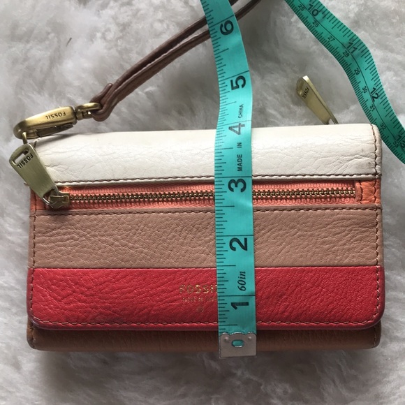 Fossil color block tan red trifold wallet clutch - Picture 9 of 12